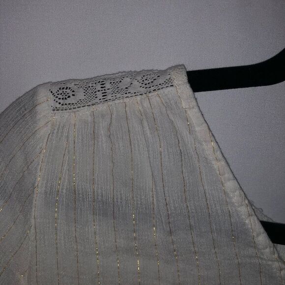 Old Navy Women's Cream & Gold Striped Top - Picture 5 of 7